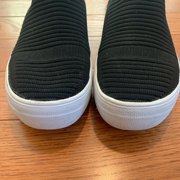 *PRICE DROP* kate spade | Gerrard Slip-On Knit Black Platform Sneaker 9 - Picture 4 of 12